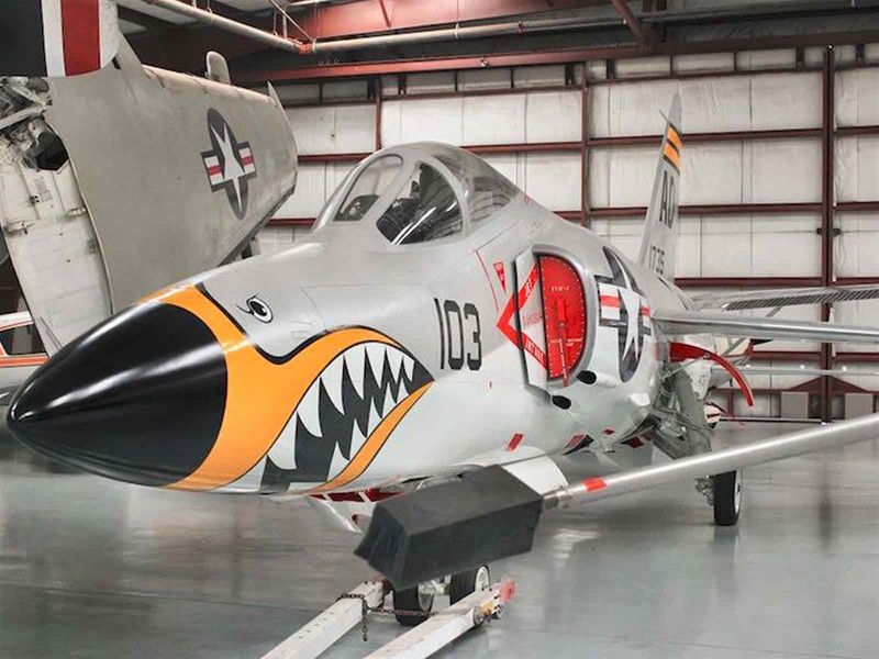 [LabPlainly] Grumman F11 A/1 Tiger เครื่องบินขับไล่ที่ถูกตั้งชื่อให้ ...