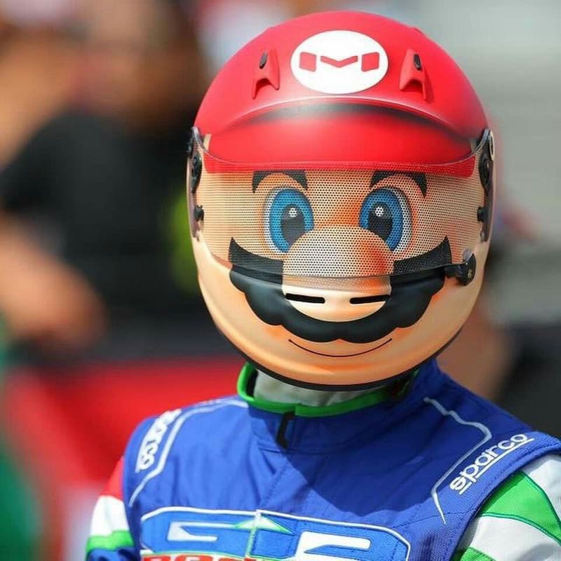 [Notty] Coffee black cigarette and starting to missing you😏😏😏