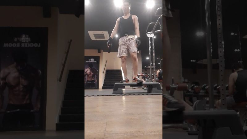 Cable Lateral Crunch