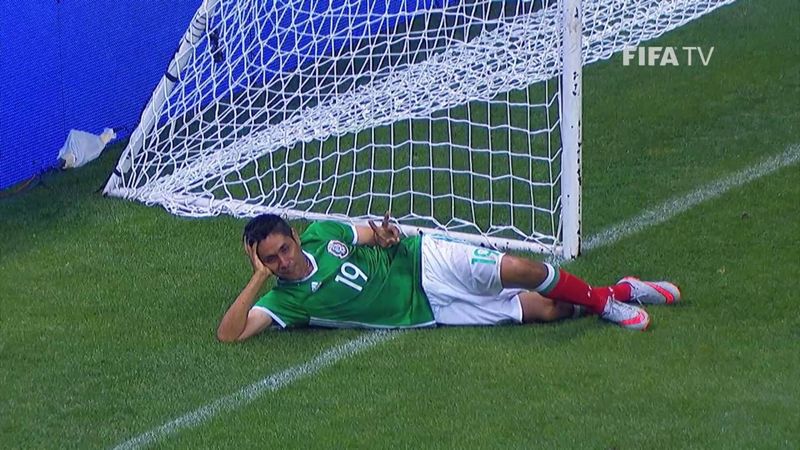 WOW! Jorge Campos - Awesome Goal and Celebration!