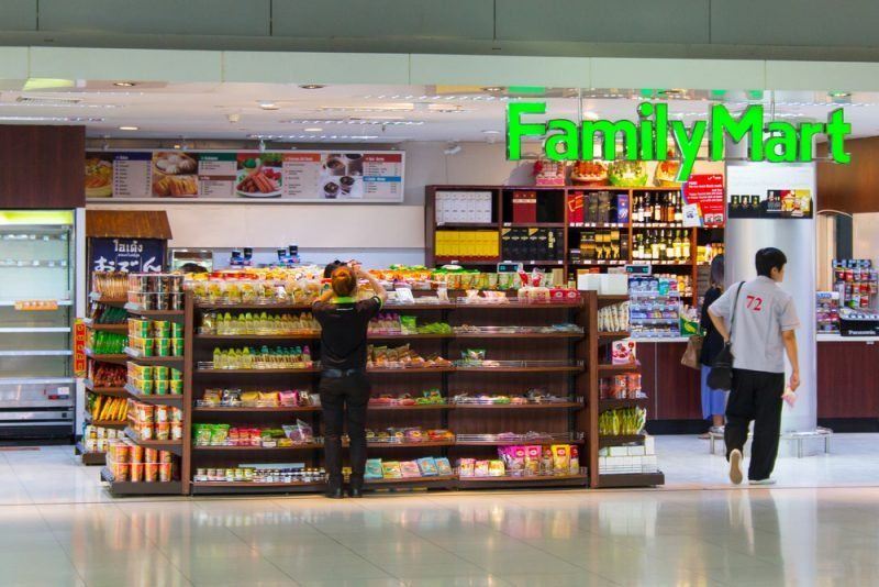 แฟมิลี่มาร์ท ประกาศ No Bag Stores ร้านงดให้ถุงพลาสติกทุกวันใน 10 สาขา
