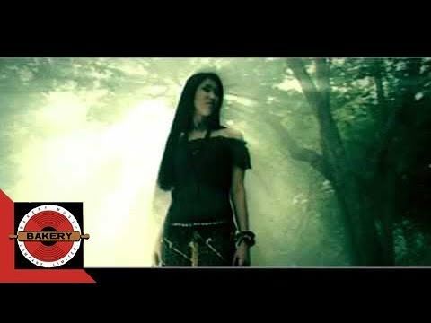 BOYd - ฤดูที่แตกต่าง feat. Nop [Official MV]