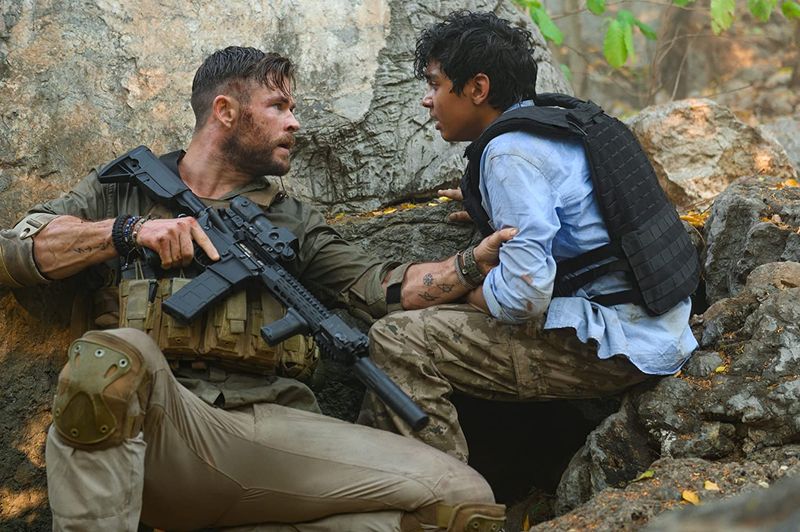 [Re : วิวหนัง] [รีวิวหนัง Netflix] EXTRACTION (2020) แผนการชิงตัวสุดระ ...