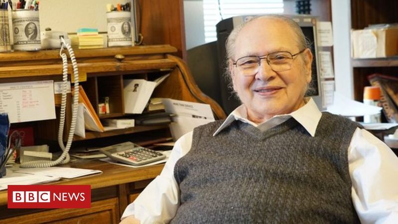 Meet Ronald, Apple’s third co-founder