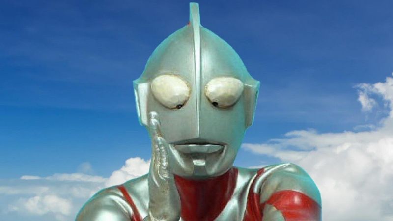 ウルトラマンが変～身～～シュワッチ！ゆる～い