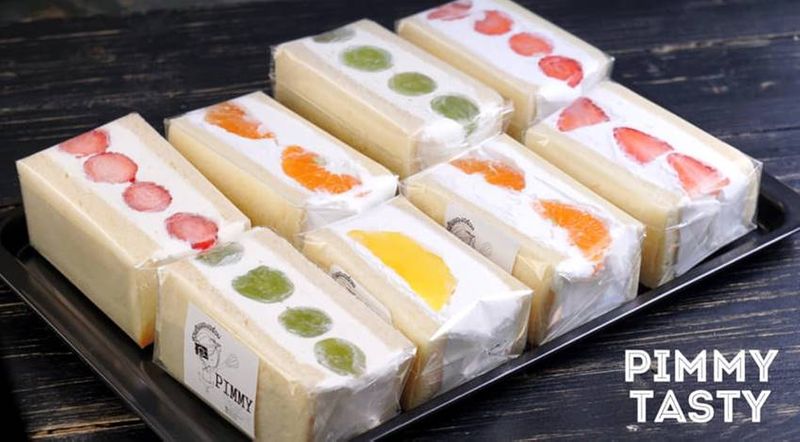สูตรอาหารง่ายๆสร้างกำไรดี] #สูตรขนมง่ายๆสัก3สูตรดีมั้ยน้าา ขนม ง่ายๆที่ใครๆก็ต้องอยากลองทำกินลองทำขายเพื่อหาอาชีพเสริมหรือประสบการณ์ในการ ทำขนม ไปดูกันเลยดีกว่าว่าจะมีสูตรขนมอะไรน่าทำกินและน่าสนใจทำขายกันบ้าง