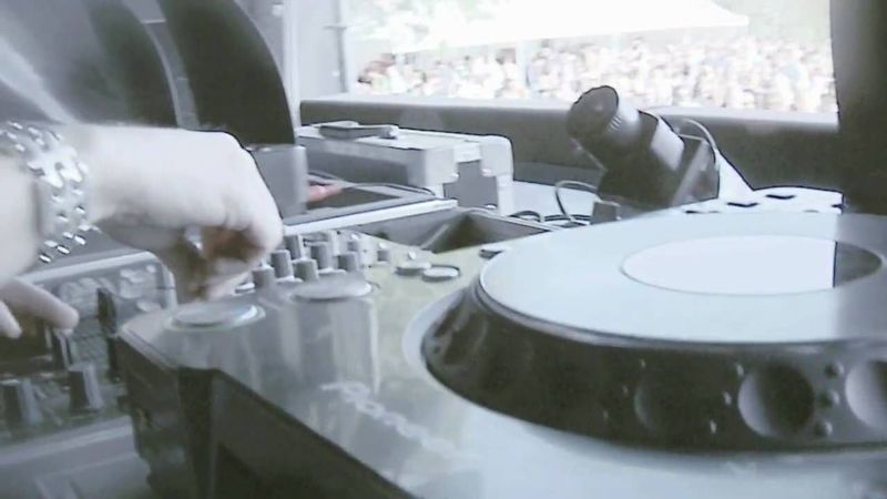 Hardwell ft. I-Fan - Feel So High (Official Video)