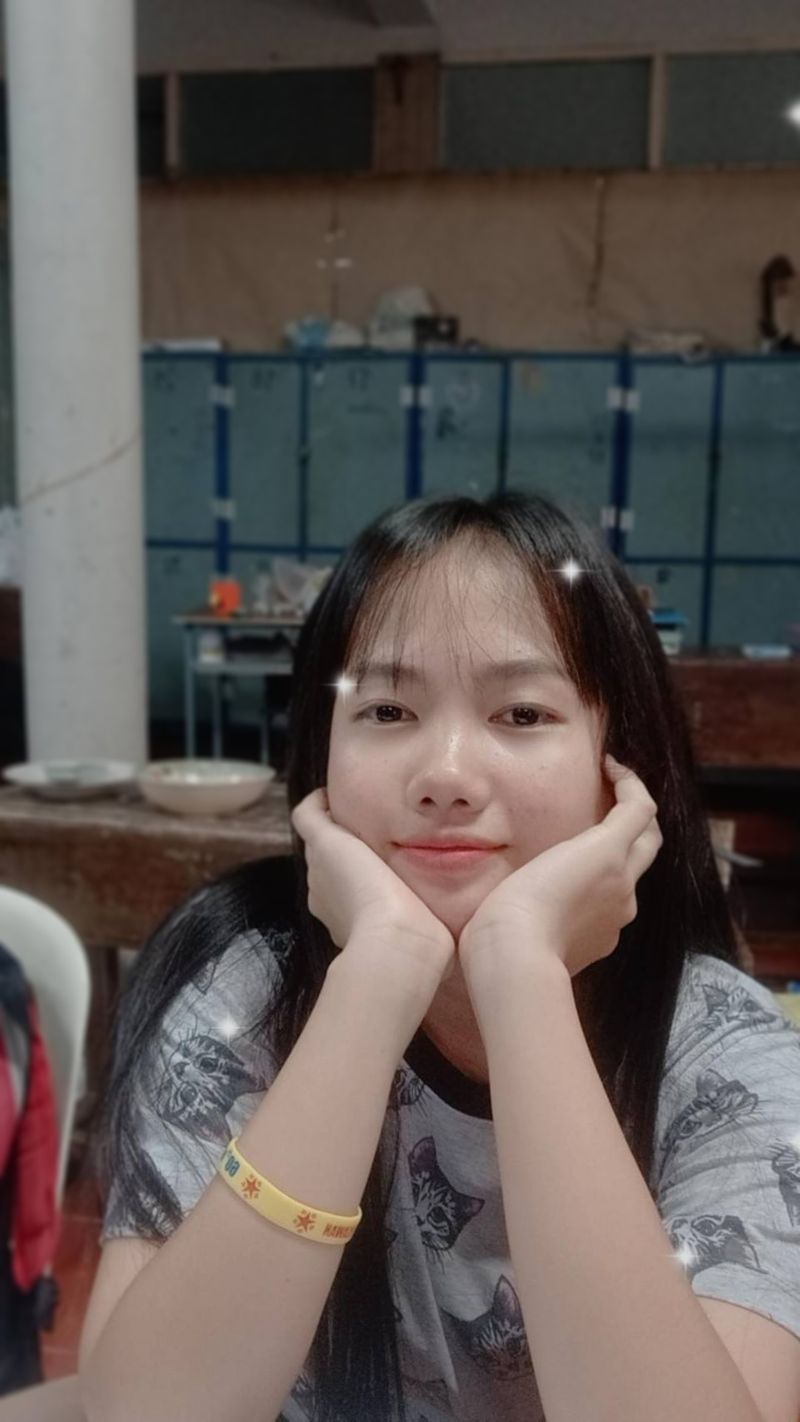 [Supapon] ไม่มีหรอก คนที่อยู่ข้างเคียง มีเเต่เหนียง ที่อยู่ข้างคอ 😆