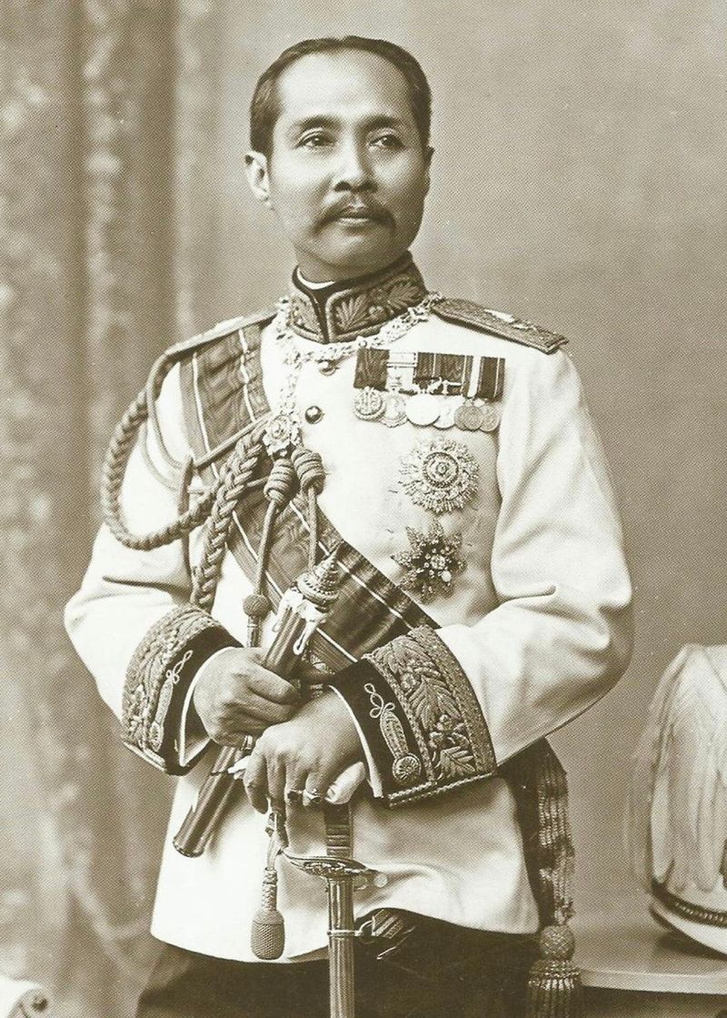 [มูลนิธิพระบรมราชานุสรณ์ ร.6] ทราบหรือไม่ ? ประเทศไทยเริ่มใช้ ...