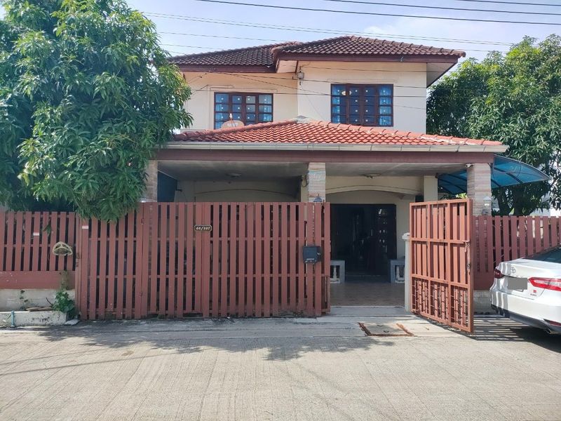 หมู่บ้านเคซี.การ์เด้น ถ.นิมิตรใหม่ ซ.40 บ้านเดี่ยว 2 ชั้น รายล้อมด้วยบ้านโครงการใหม่ - HOME SIAM .NET