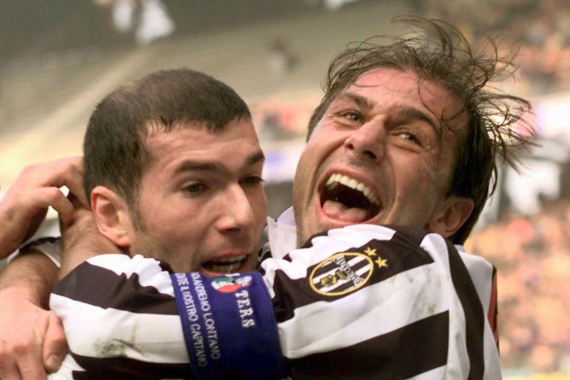 [Football is Life] ("ซีดาน", "คอนเต้" หรือ "....." เลือกใครดี? ) ไม่