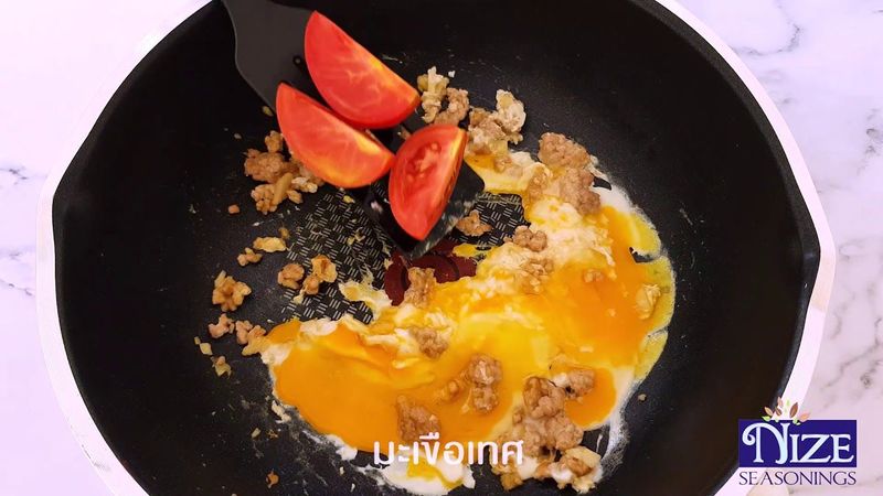 มะเขือเทศผัดไข่