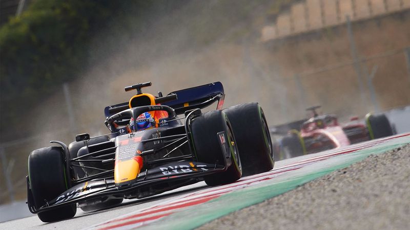 The 5 key questions from 2022 pre-season running in Barcelona | Formula 1®