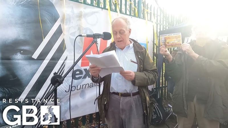 Chris Hedges: “A Criminal Ruling Class Has All Of Us Locked In It’s Death-Grip”