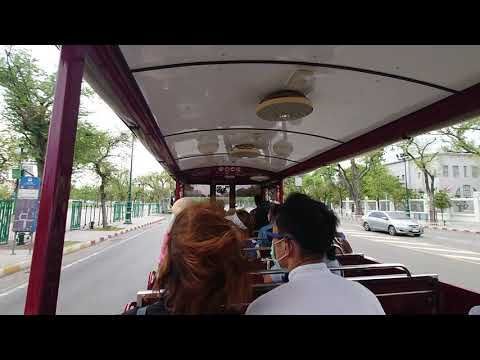 นั่งรถรางชมเกาะรัตนโกสินทร์