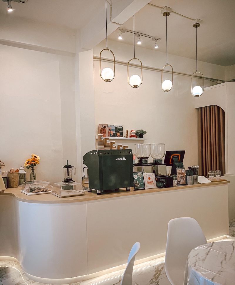[นาย เกียรติศักดิ์ ศรีสุธาวงศ์สร้าง] Interior design cafe