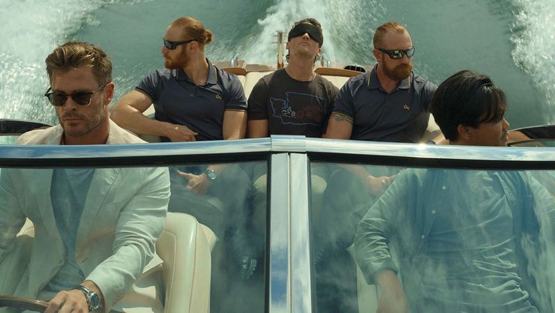 Spiderhead (2022) สไปเดอร์เฮด รีวิวหนัง - NEWSMOVIE