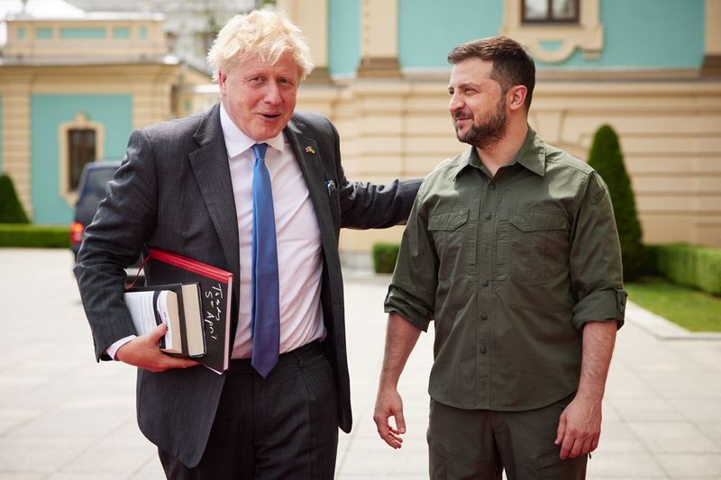 UK to offer major training programme for Ukrainian forces as Prime Minister hails their victorious determination