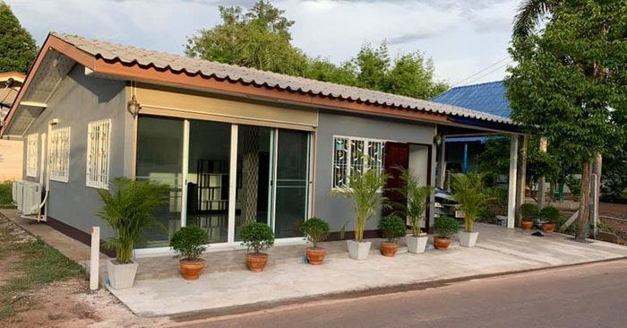 รีโนเวทบ้านงบน้อยจบที่ 2.4 แสนบาท ระบบไฟและงานสีทำเองทั้งหมด!!