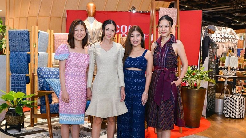 Puff-OnlineMag.com (พัฟ ออนไลน์ แมกกาซีน - นิตยสารผู้หญิงออนไลน์ ที่นำเสนอข่าวสารและบทความต่างๆ เป็นสื่อกลางในการประชาสัมพันธ์​ข้อมูลต่างๆ ทั้งเทรนด์แฟชั่นรอบโลก การงาน การเงิน การใช้ชีวิตดีๆ การท่องเที่ยว ความรักและความสัมพันธ์ ช้อปปิ้งออนไลน์ ข่าวสังคม ไอที ยนตรกรรม กิจกรรม โปรโมชั่นต่างๆ ฯลฯ พัฟ นิตยสารผู้หญิงออนไลน์สื่อยุคใหม่ (นิตยสารออนไลน์, นิตยสารแฟชั่นออนไลน์, News Magazine Online)