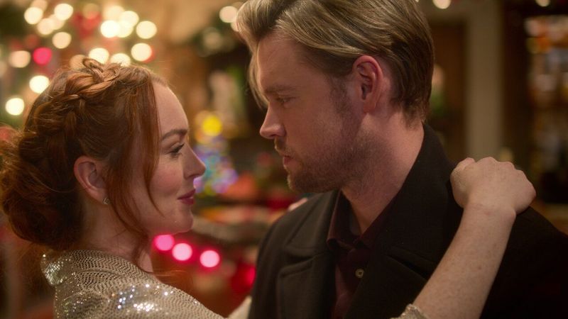 Watch Falling for Christmas | Netflix Official Site