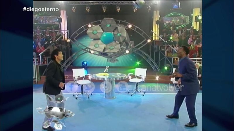 Diego Maradona y Pelé en La noche del 10: El cabeza a cabeza que quedó en la historia