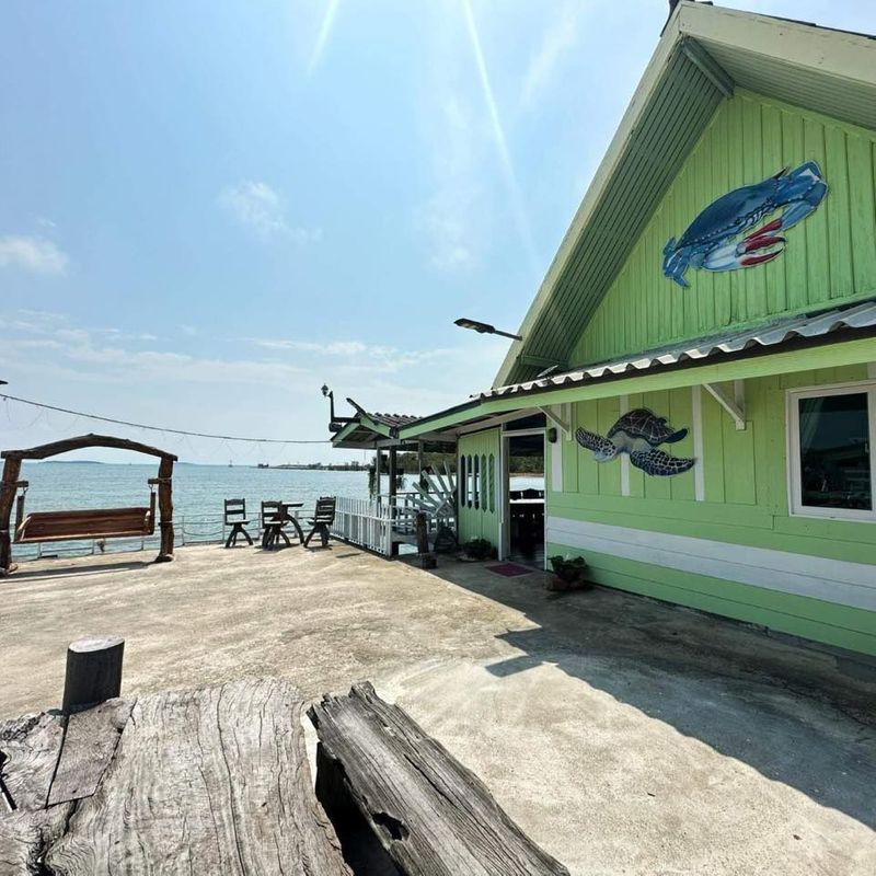 สันทราย รีสอร์ท ที่พักริมทะเล ระยอง