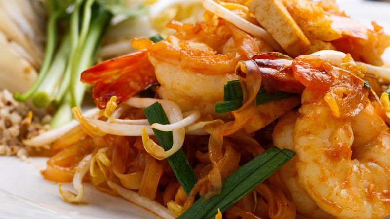 [huanny cucuna # the amazing thailand street food] ผัดไท 4 รส เปรี้ยว ...