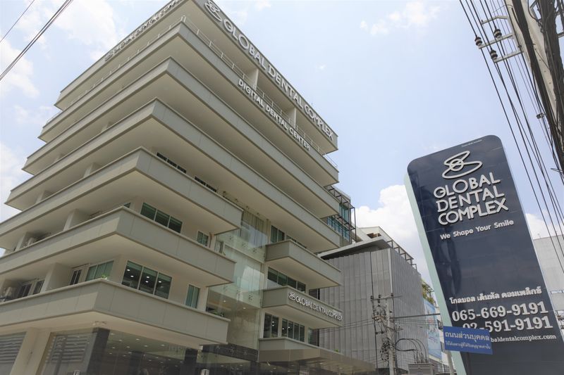 [ฉนวนกันเสียง Hong Kong to Phuket Hong Kong to Thai] Cosmetic Dentistry