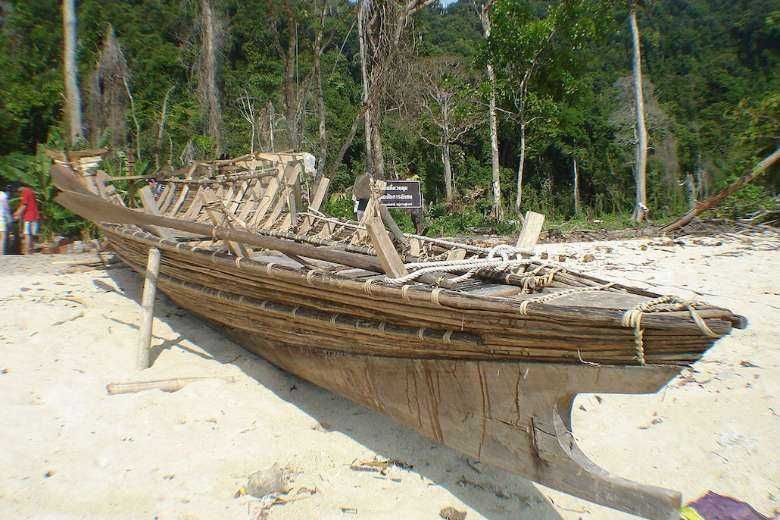 Thai govt to help impoverished ‘sea gypsies’ - UCA News