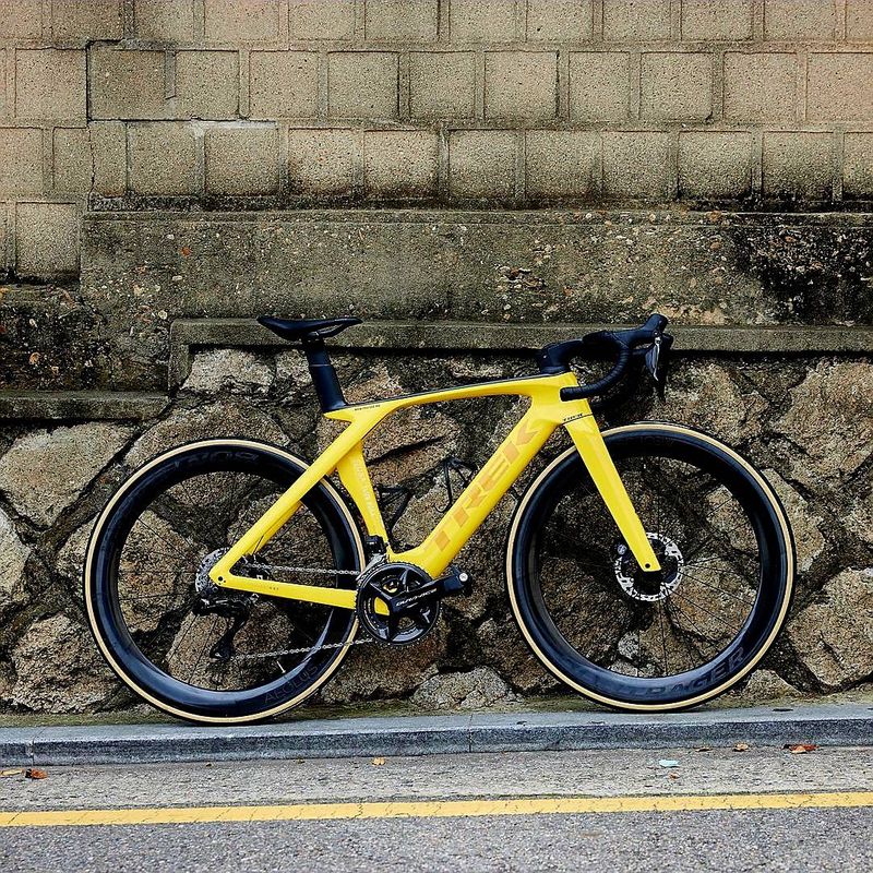 [Probike] 𝙇𝙚𝙚 𝙅𝙖𝙚-𝙬𝙤𝙣 นักปั่นสาย 𝙋𝙧𝙤𝙟𝙚𝙘𝙩 𝙊𝙣𝙚 ได้สลักชื่อภาพยนตร์ ลงบน ...