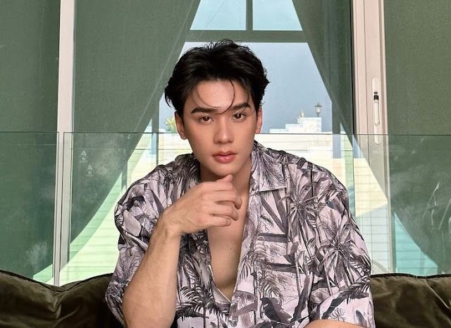 จากครูภาษาไทยสู่ดาวรุ่งพุ่งแรง เก่ง หฤษฎ์ บัวย้อย: จิ่งนะ วิมานหนาม