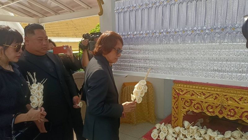 ตำรวจแจ้งข้อหา ”ติ๊ก ชิโร่” เมาแล้วขับ ผลเลือดพบเกินกว่าที่กฎหมายกำหนด