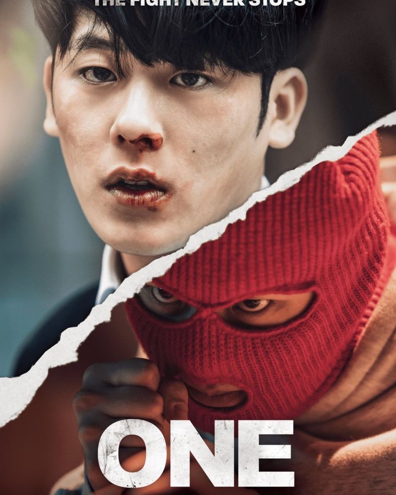 [ดูซีรีส์กัน] One: High School Heroes 2024
บอกเล่าเรื่องราวของเด็กนักเรียนคิมอึยกยอม ที่เจอความรุนแรงในครอบครัวที่เกิดขึ้นจากพ่อของเขาที่กดดันและไม่พอใจในผลการเรียนของเขา ซ้ำยังเขาโดนกลั่นแกล้งในโรงเรียนจากเด็กเกเร