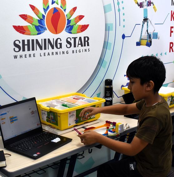 Coding Classes for Kids in Abu Dhabi | Shining Star