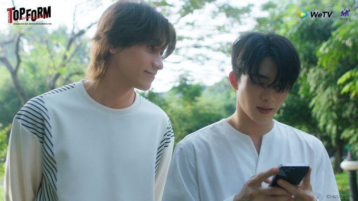 “Top Form กอดกันมั้ย นายตัวท็อป” EP.1: จุดเริ่มต้นความสัมพันธ์ของ “จิน” และ “อคิน”