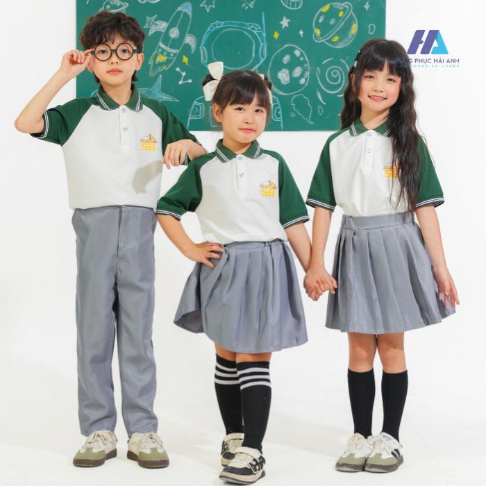 Mẫu Áo Đồng Phục Mầm Non Polo Raglan Xanh Iris