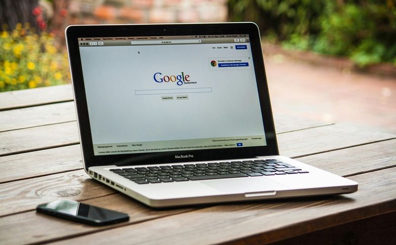 Google เปิดตัวเครื่องมือวัดคาร์บอนฟุตพริ้นท์ แคมเปญโฆษณาดิจิทัล – ESG Universe