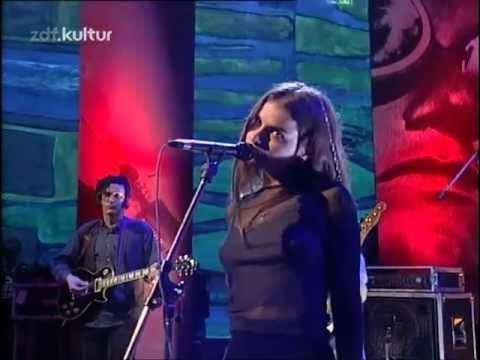 Mazzy Star - Blue Flower