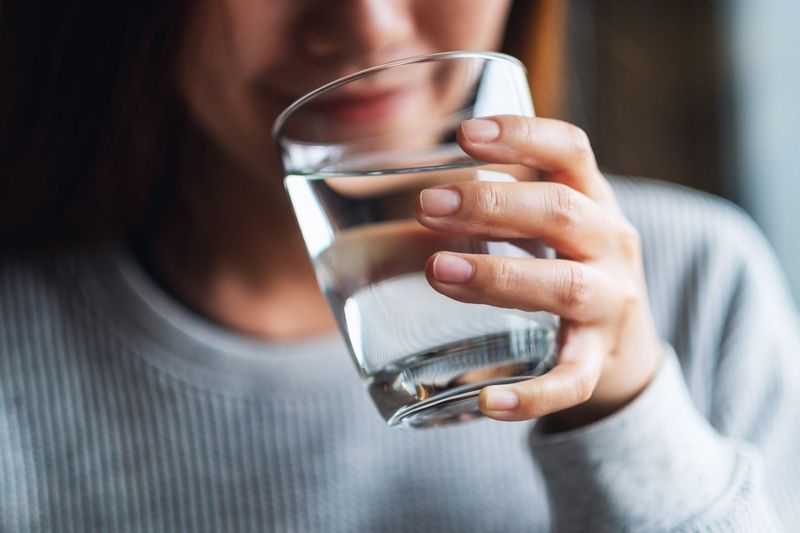 How Much Water Do You Need? - The Nutrition Source
