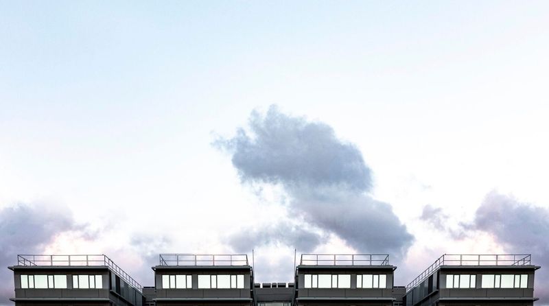 วิธีลดความร้อนพื้นที่ทำงานบนชั้นดาดฟ้า : rooftop