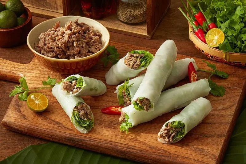 9 quán phở cuốn Hà Nội ngon bá cháy khiến bạn “ăn là ghiền”