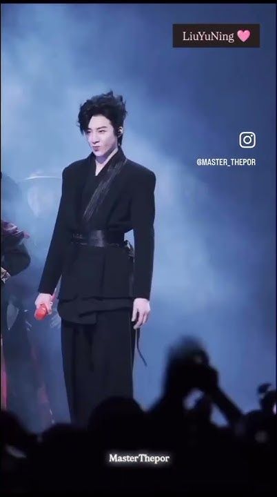 Ning ge❤️‍🔥แค่ท่าเดินยังเท่ห์!🩷💯🤭•| #หลิวอวี่หนิง #LiuYuNing #刘宇宁|• #Viral #fyp #happy #love