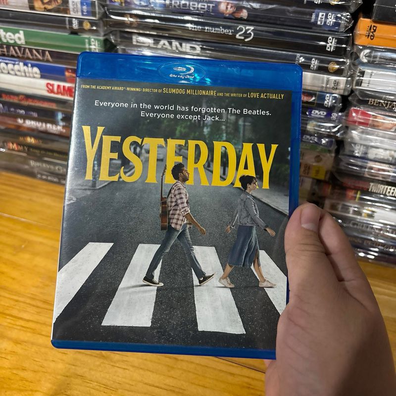 [Rewindกลับวันหนังเก่า] Yesterday (2019) เมื่อโลกทั้งใบลืม The Beatles ...