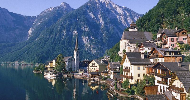 Hallstatt-Dachstein &#x2f; Salzkammergut Cultural Landscape