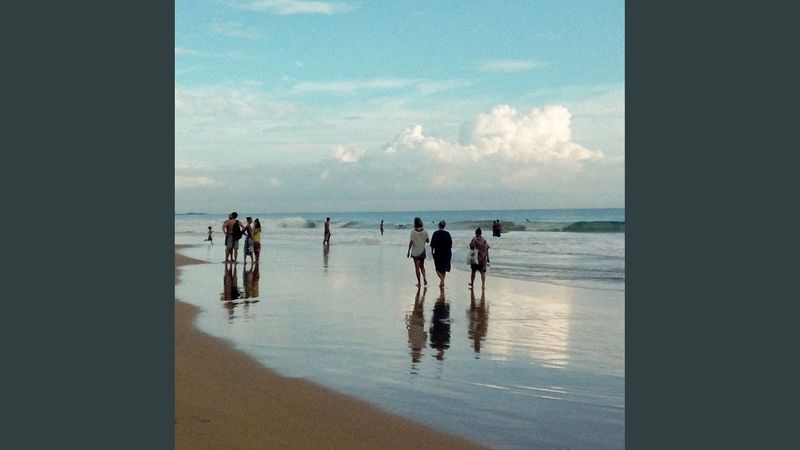 Хвилі і хмари