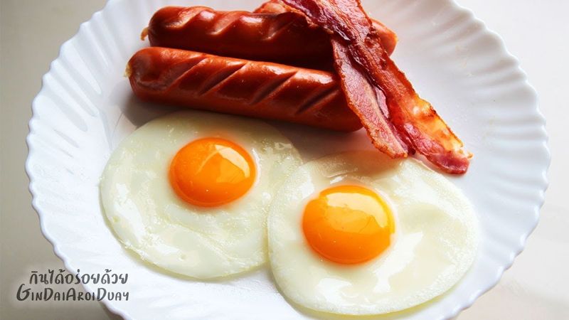 แชร์เทคนิคทอดไข่ดาวสไตล์ฝรั่งให้สวย ไข่ขาวนุ่มเนียน ไข่แดงเยิ้มๆ Breakfast l กินได้อร่อยด้วย