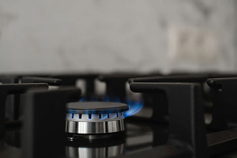 Smart Bakhoor Burner Dubai | Premium Bakhoor Experience