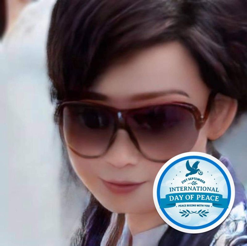 [Chen Eing ] ดิฉันขอโหวตเลือก ”คุณอนุทิน ชาญวีรกุล” ด้วยเหตุผลอายุย่าง 60 ปี สำเร็จการศึกษาด้านวิศวกรรมศาสตร์ จากมหาวิทยาลัยฮอฟสตรา (Hofstra University)​ รัฐนิวยอร์ก​ สหรัฐ​ และจากคณะพาณิชยศาสตร์และการบัญชี มหาวิ