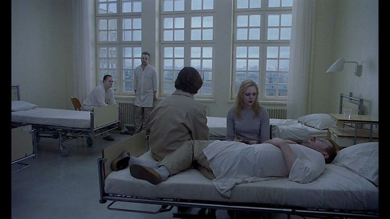 Sånger från andra våningen / Songs from the Second Floor / Песни со второго этажа (2000)